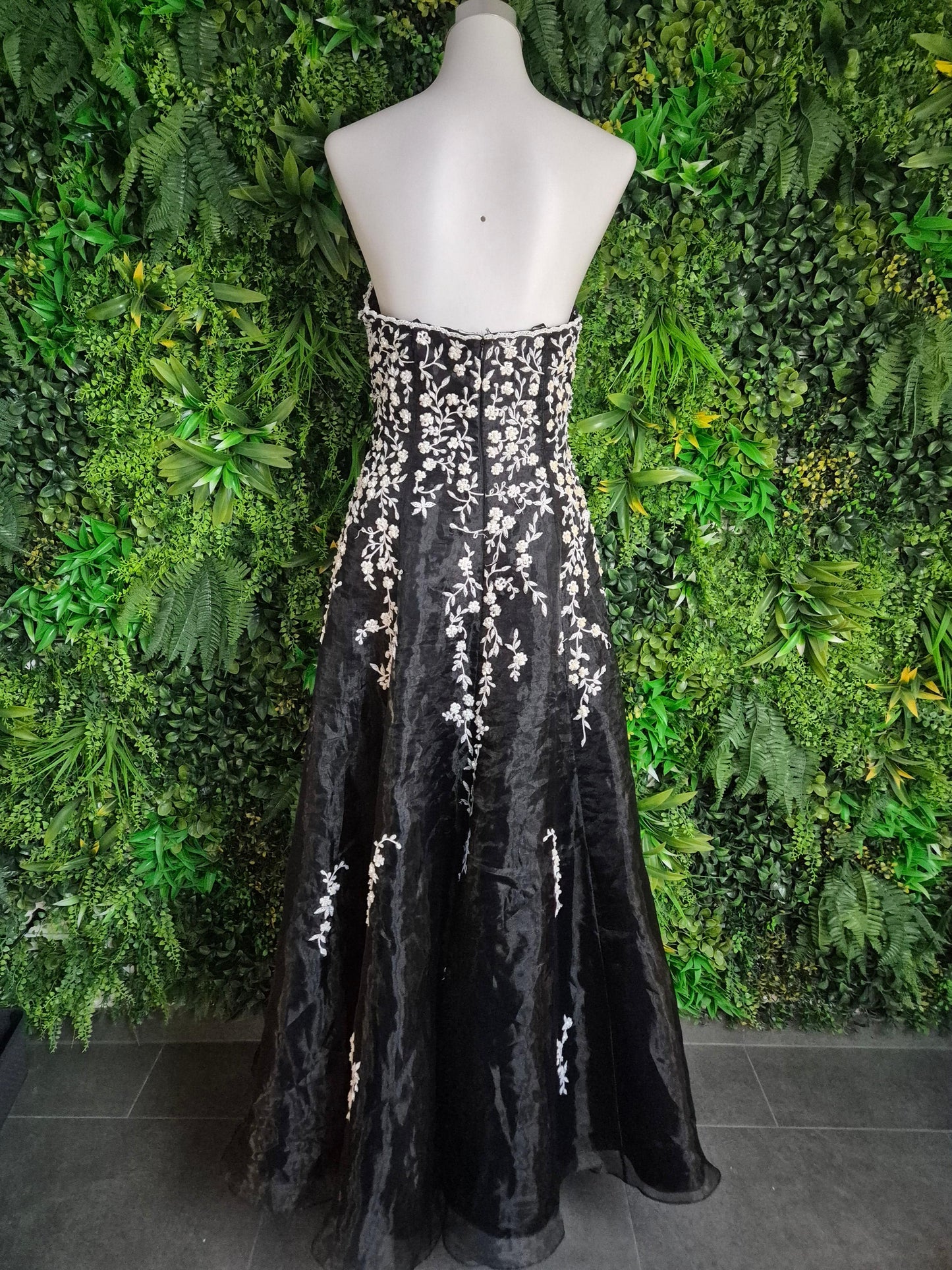 Second Hand Damen Niente Abschlussballkleid Abendkleid 38 - Fashand
