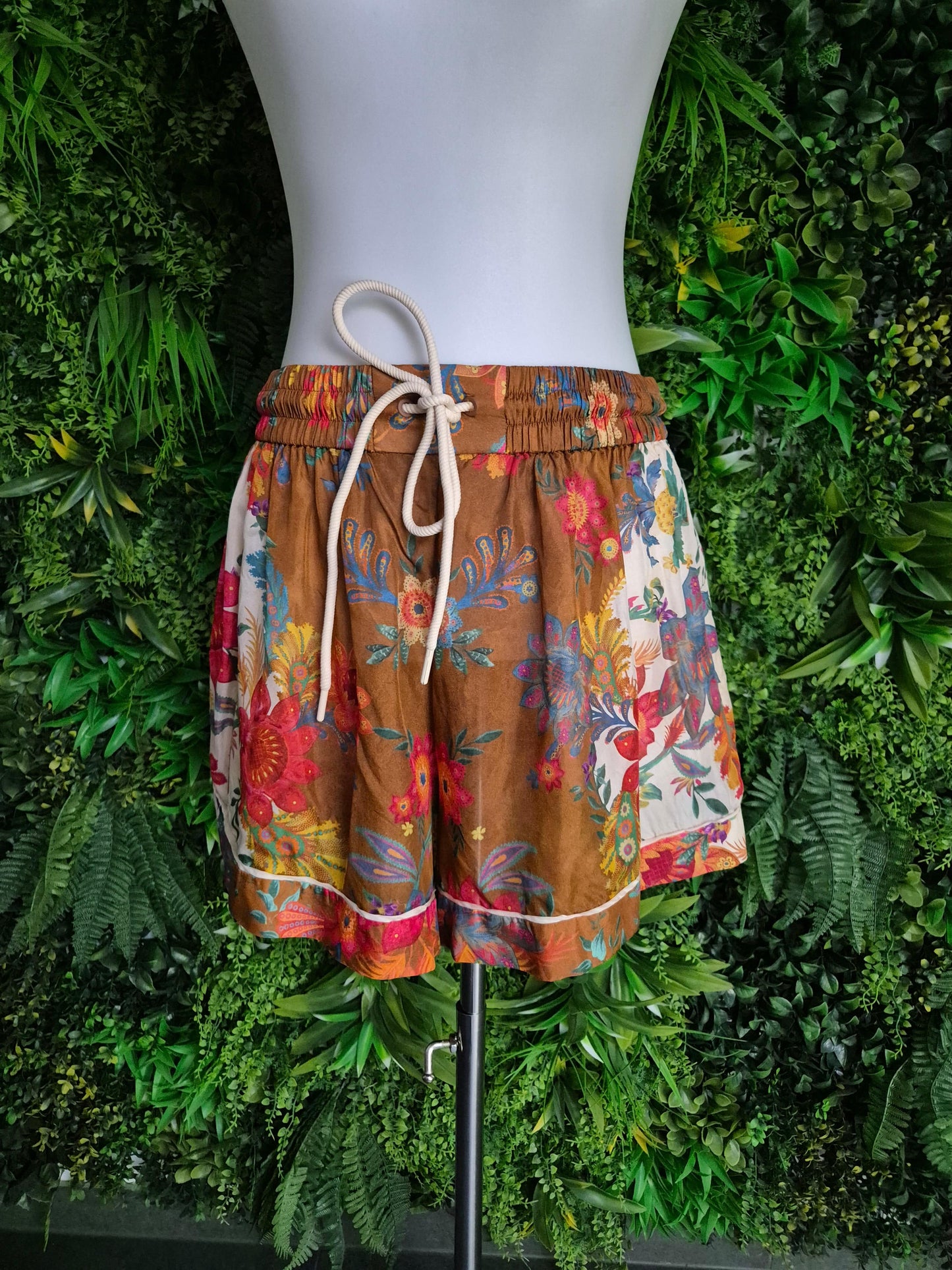 Second Hand Damen Zimmermann Shorts Kurze Hose 2 - Fashand