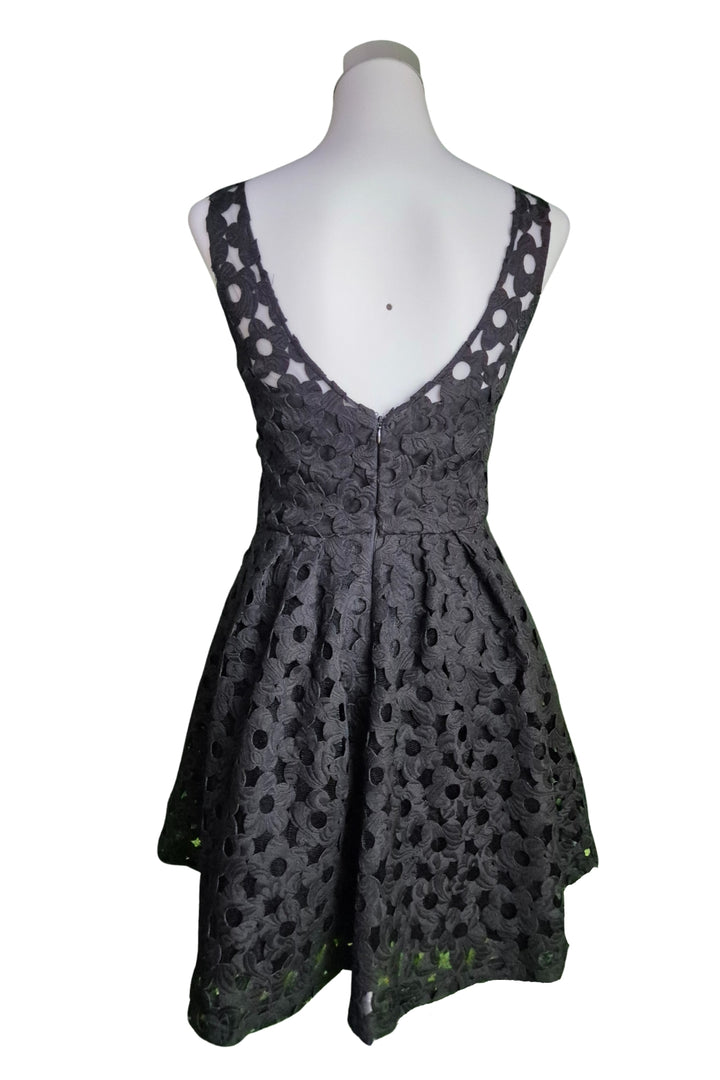 Chi Chi London Kleid Minikleid UK8