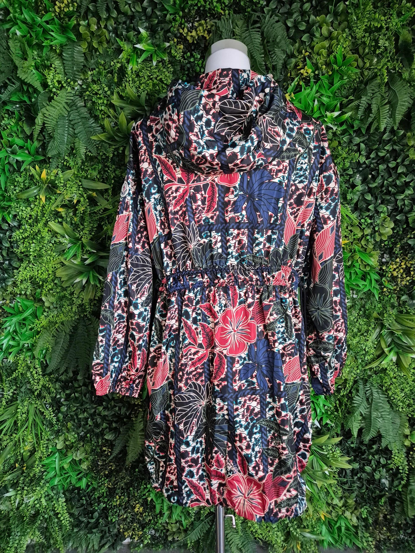 Second Hand Damen Moncler leichte Jacke Regenjacke 1 - Fashand