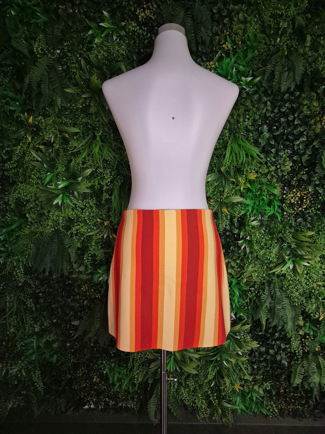Moschino Couture Rock Minirock 36 IT40 - Fashand