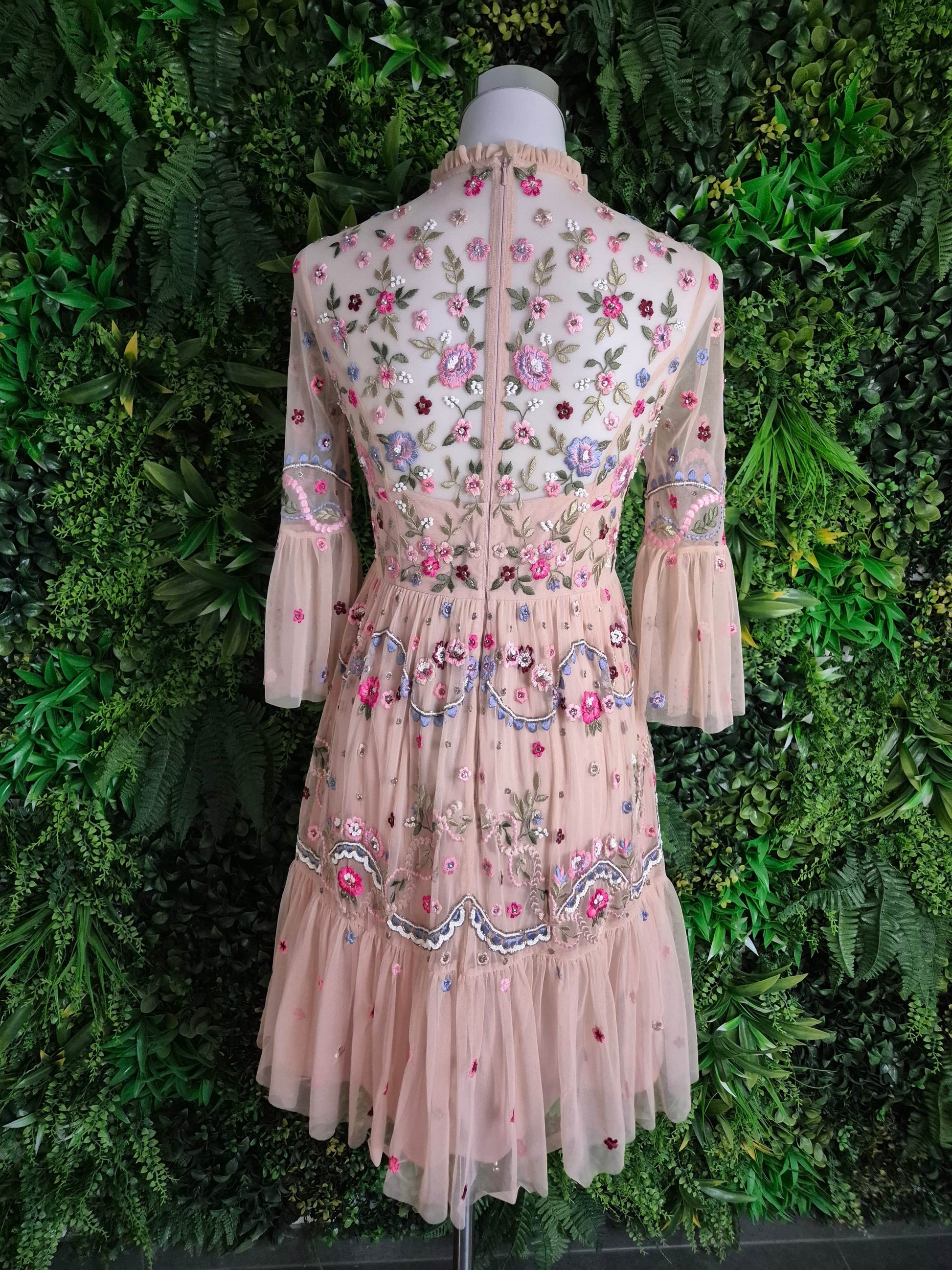Second Hand Damen Needle & Thread Kleid Minikleid 38 UK10 - Fashand