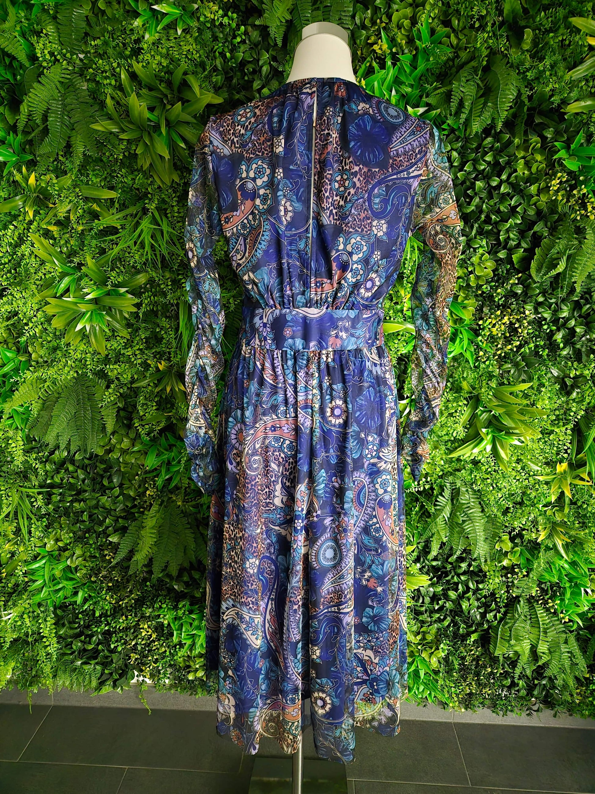 Second Hand Damen Rinascimento Kleid Midikleid M - Fashand