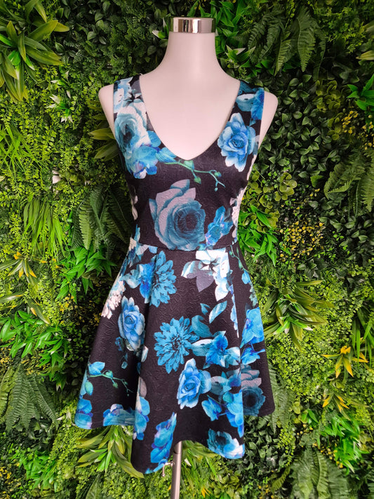 Second Hand Damen Ted Baker Kleid Minikleid 2 - Fashand